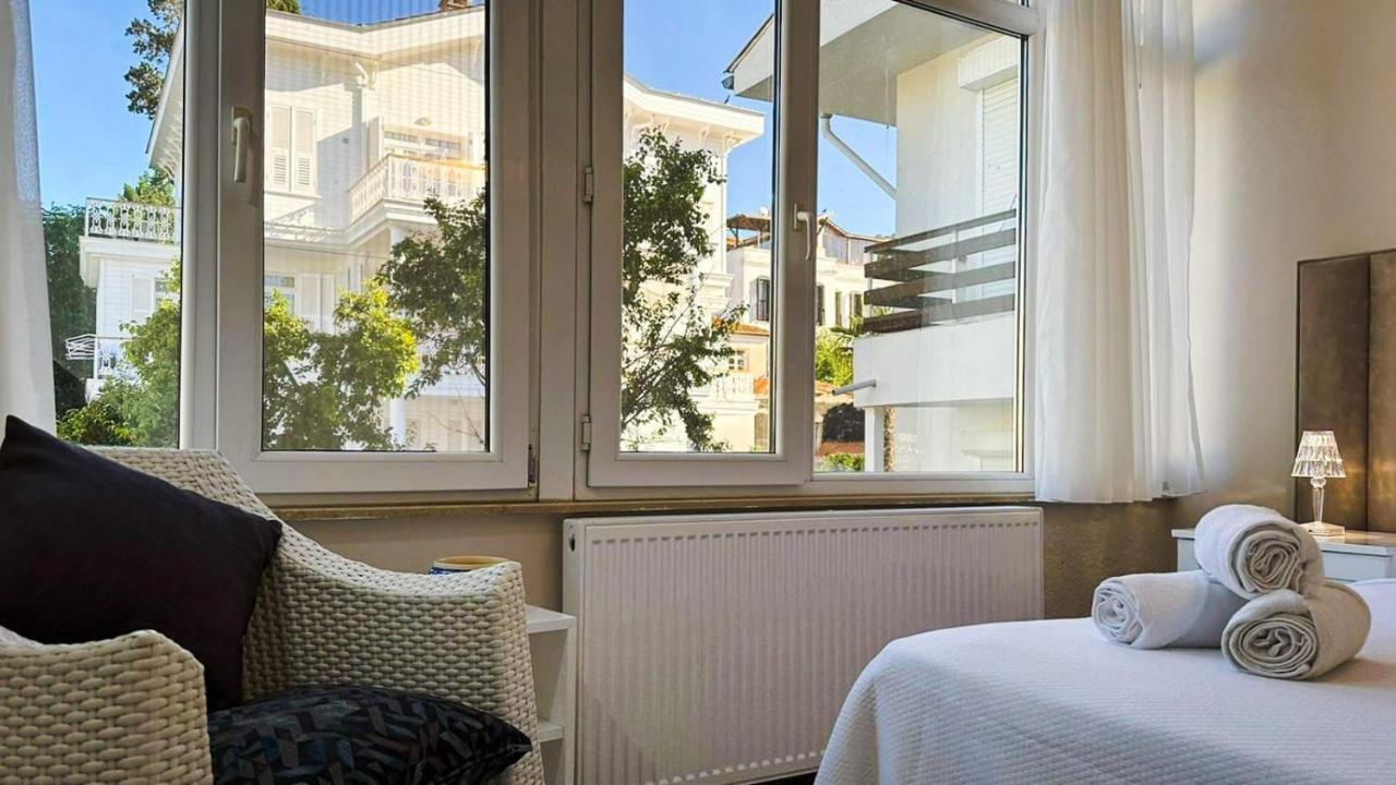 Hi Hotel Ivy Bueyuekada Адалар Екстериор снимка