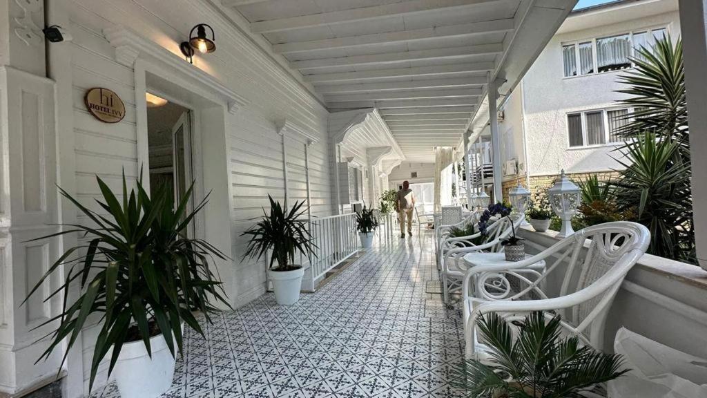 Hi Hotel Ivy Bueyuekada Адалар Екстериор снимка