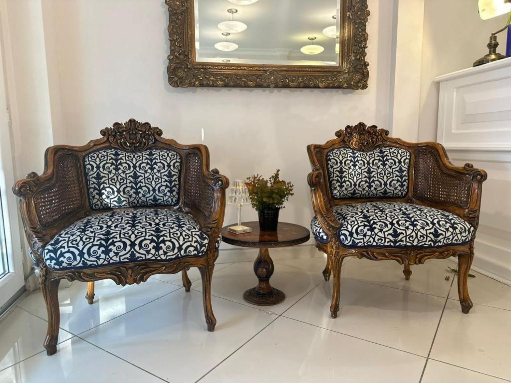 Hi Hotel Ivy Bueyuekada Адалар Екстериор снимка